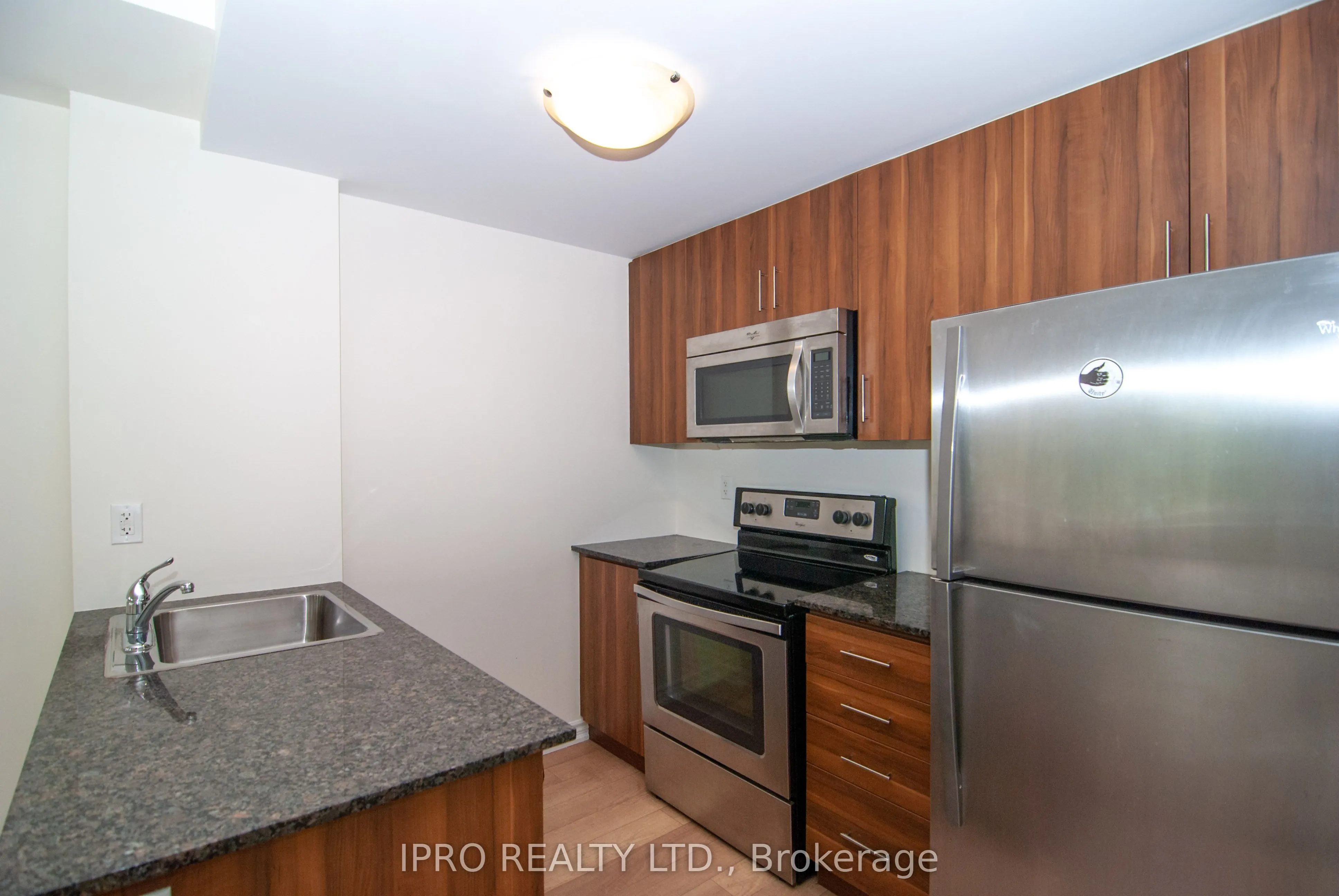50 Carnation Avenue, #146