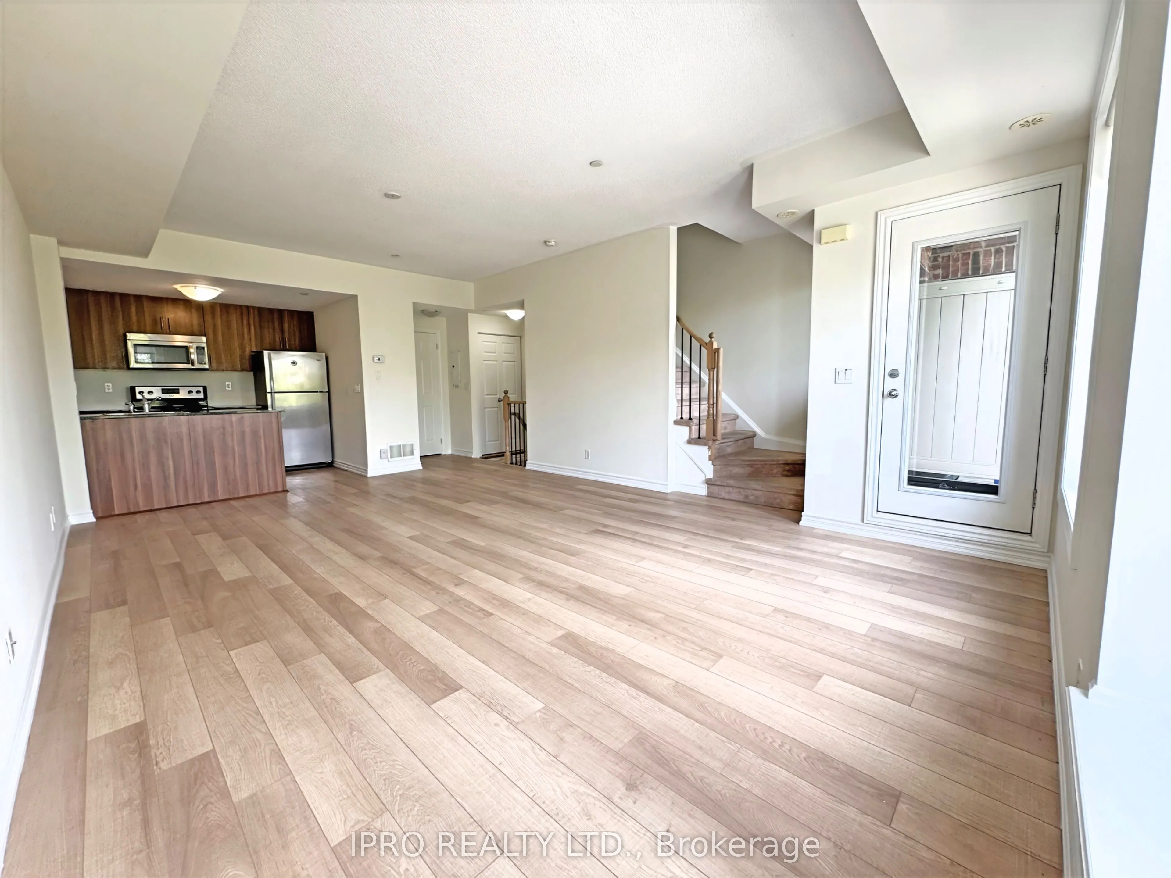 50 Carnation Avenue, #146