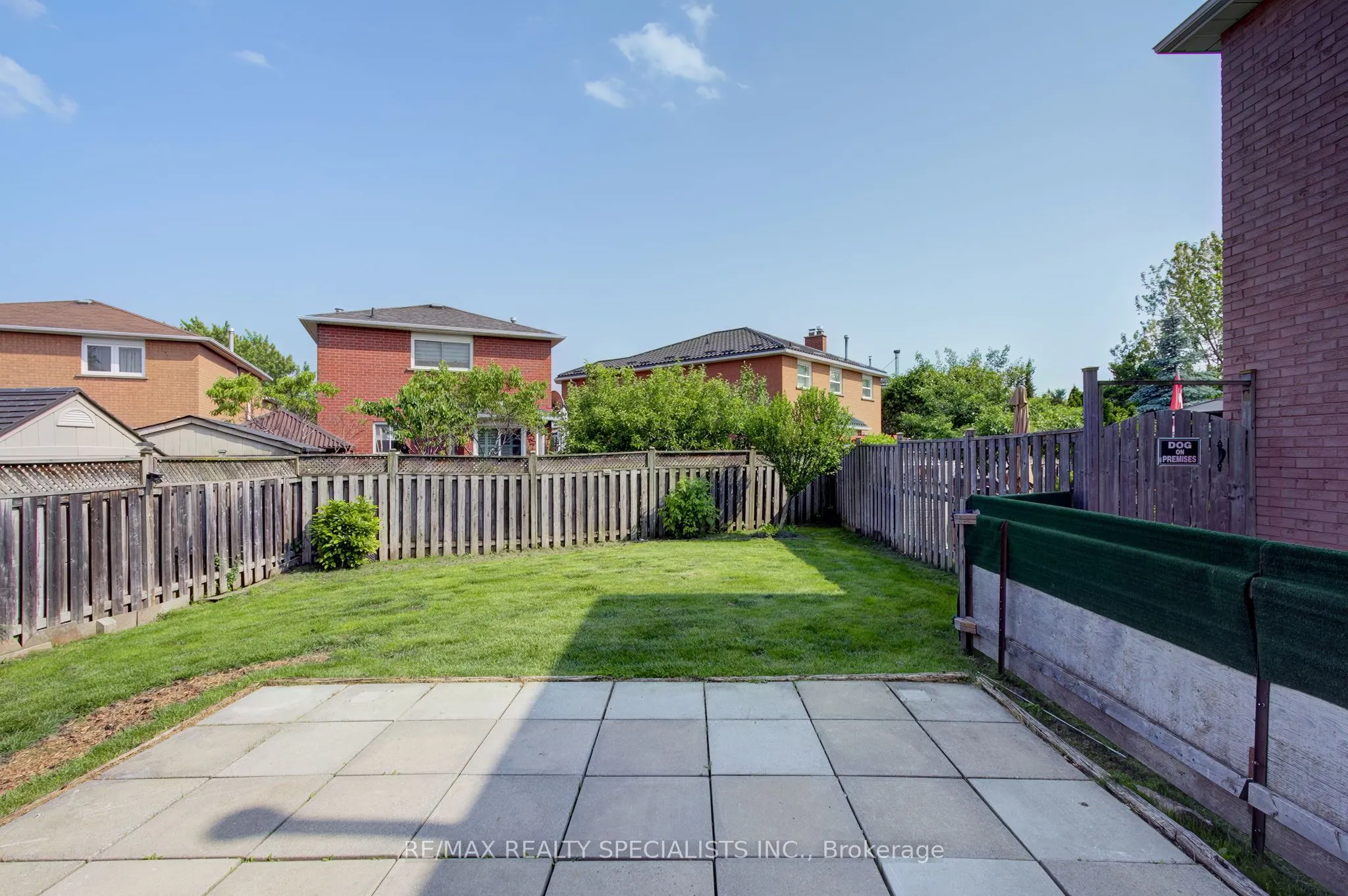 3290 Pilcom Crescent