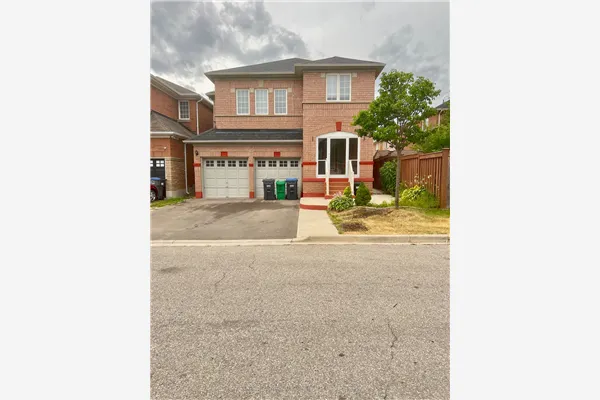 25 Treegrove Crescent