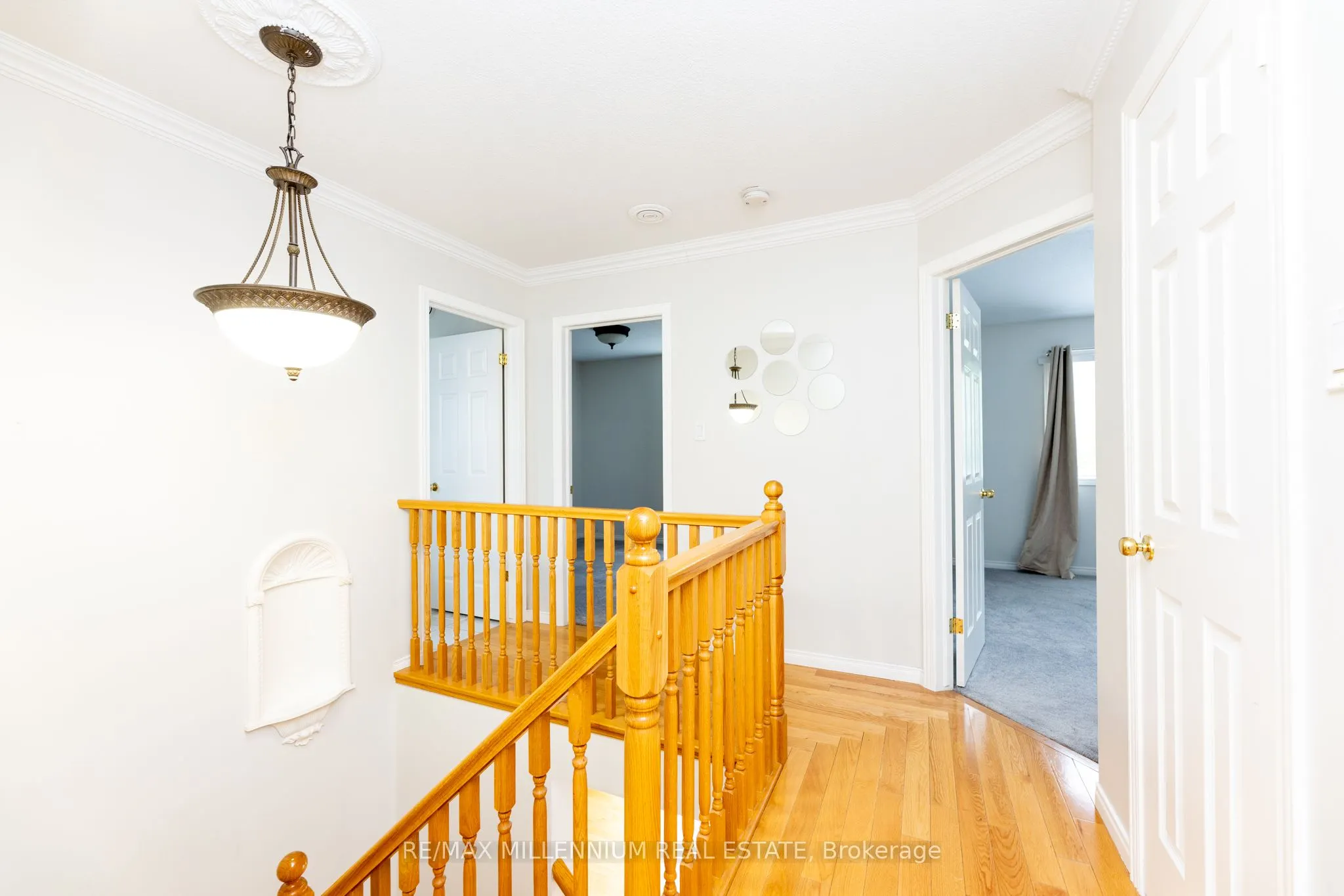 7 Graham Crescent