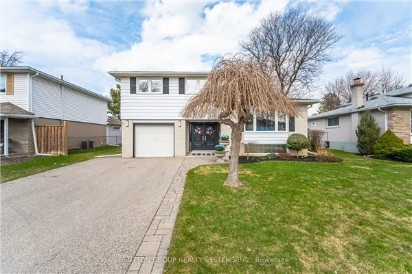 11 Richmond Drive