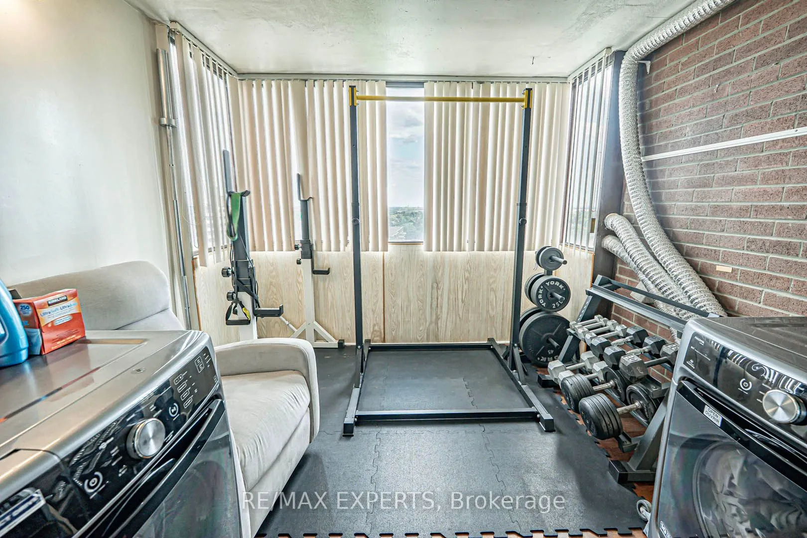 1625 Bloor Street, #924