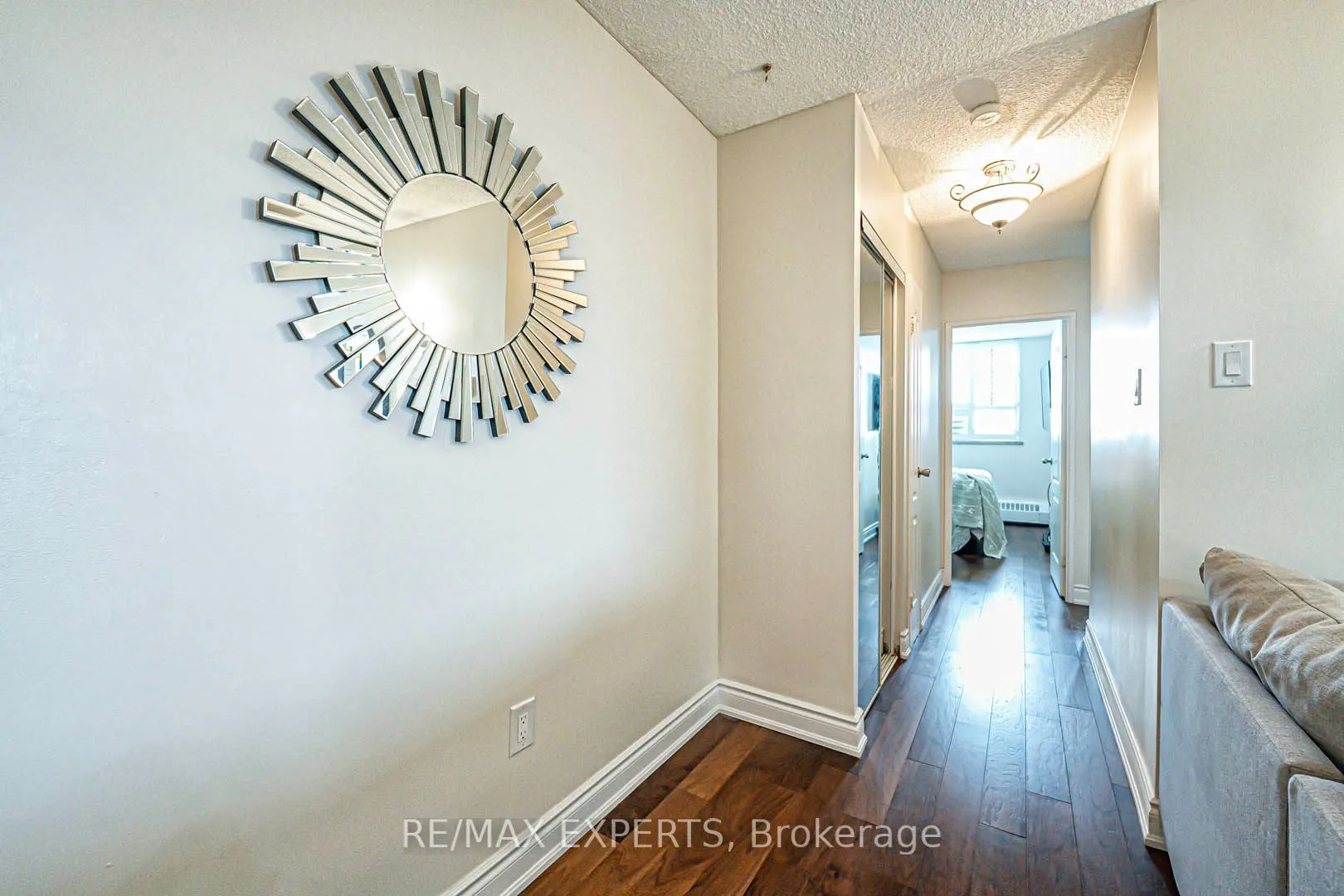 1625 Bloor Street, #924