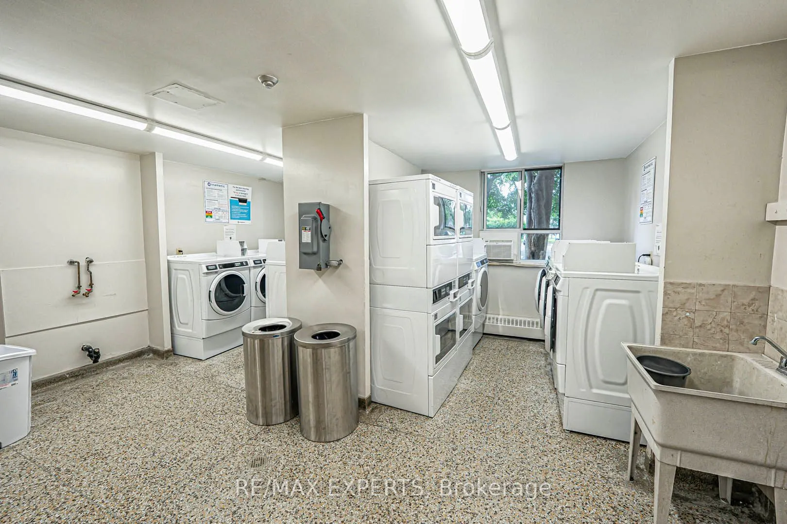 1625 Bloor Street, #924