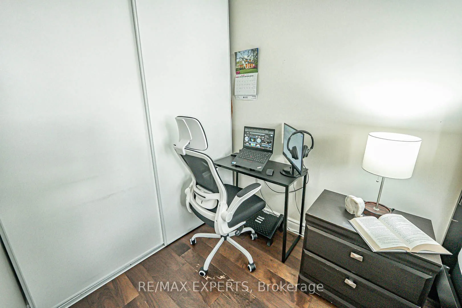 1625 Bloor Street, #924