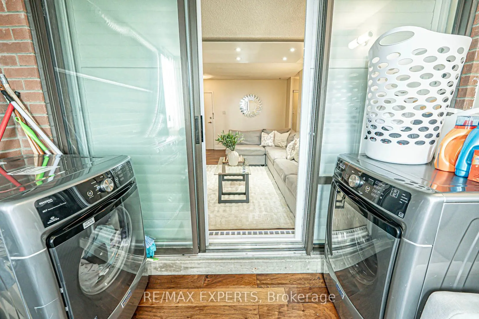1625 Bloor Street, #924