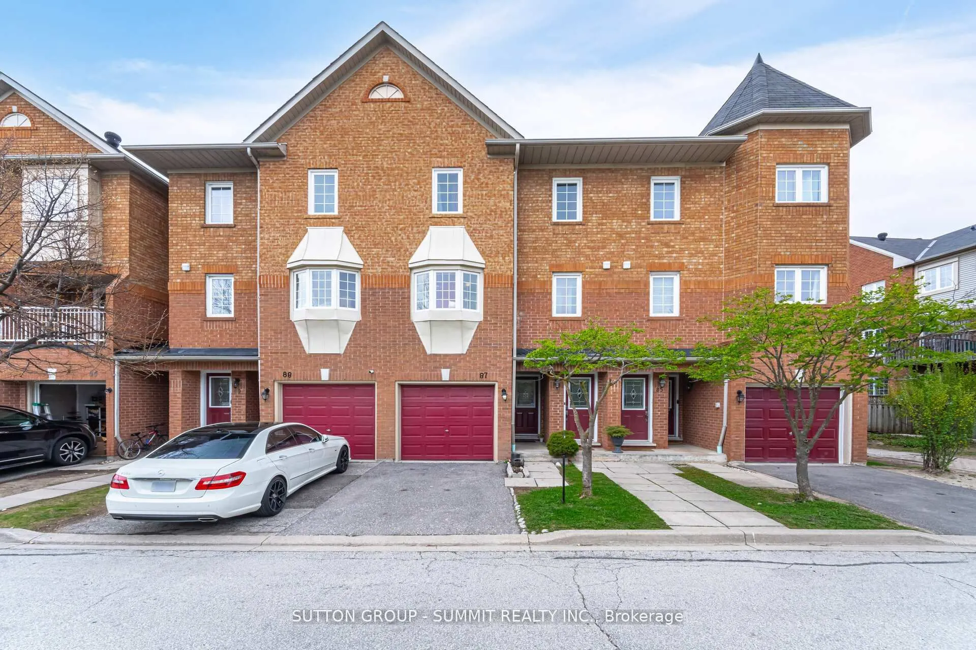 6950 Tenth Line, #87