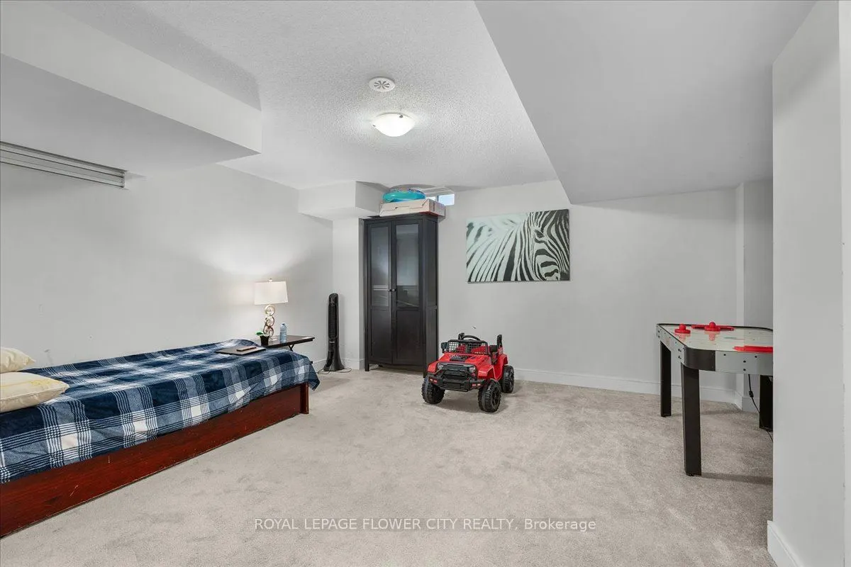 8 kersey Lane