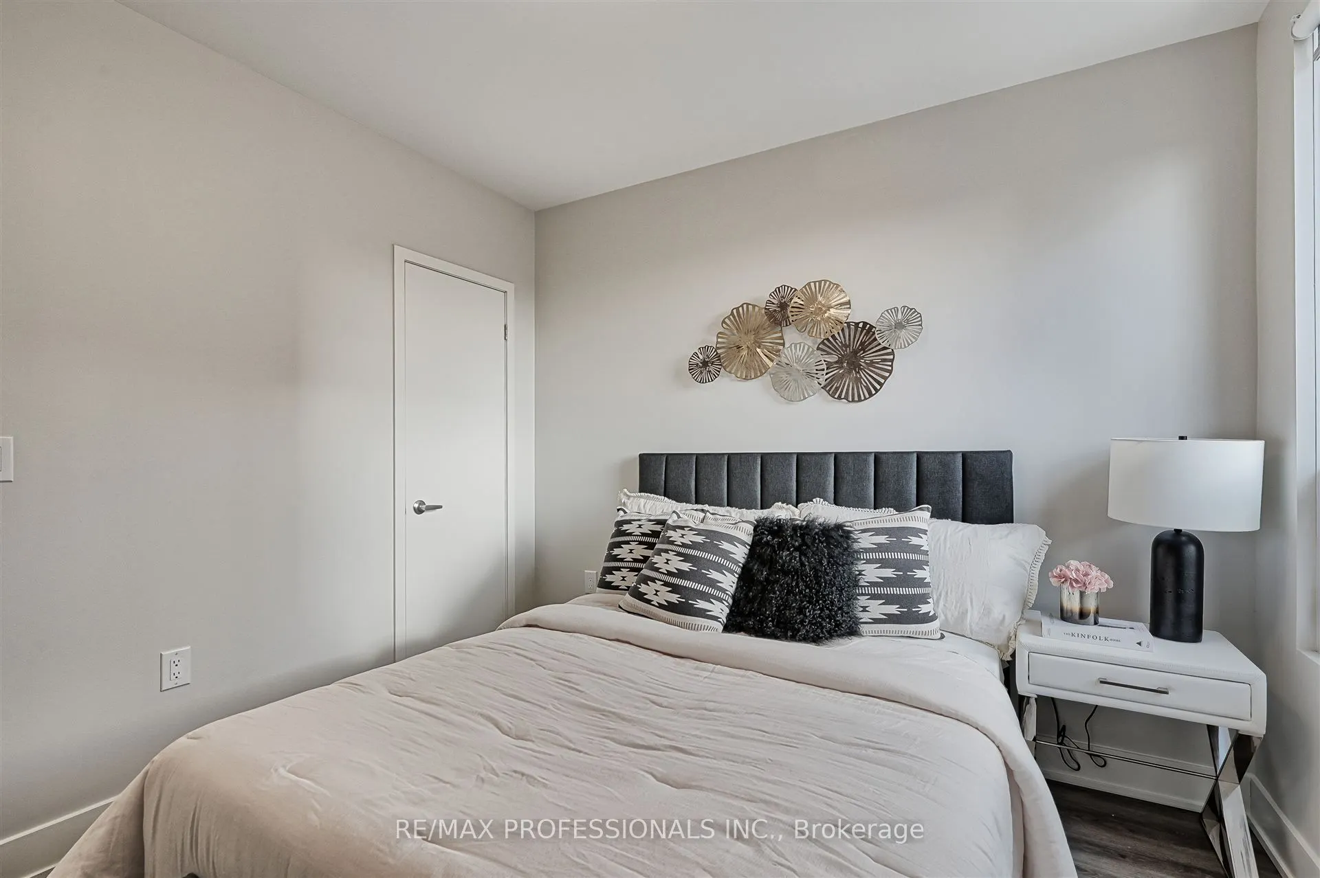 62 Dixfield Drive, #129