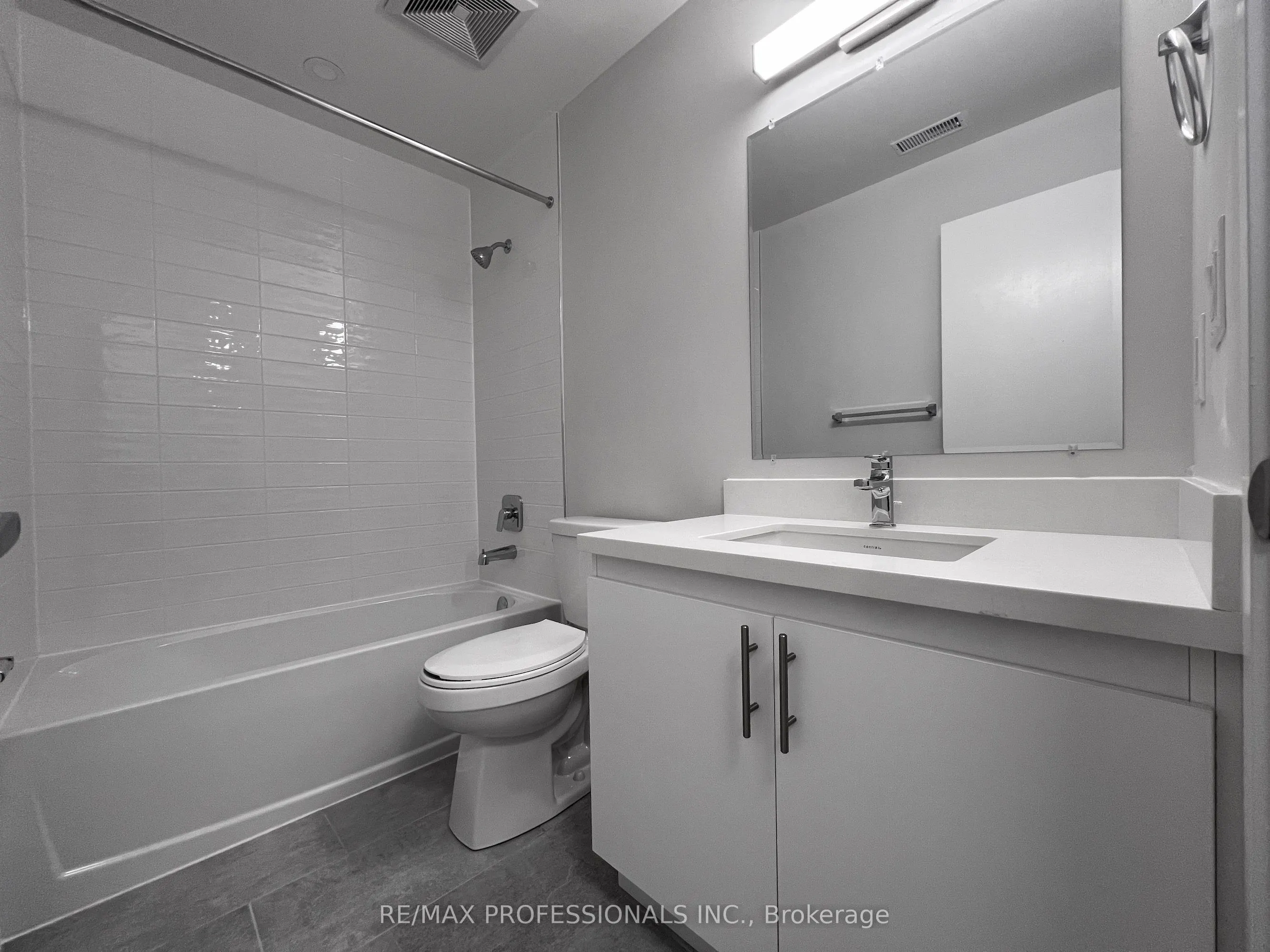 62 Dixfield Drive, #127