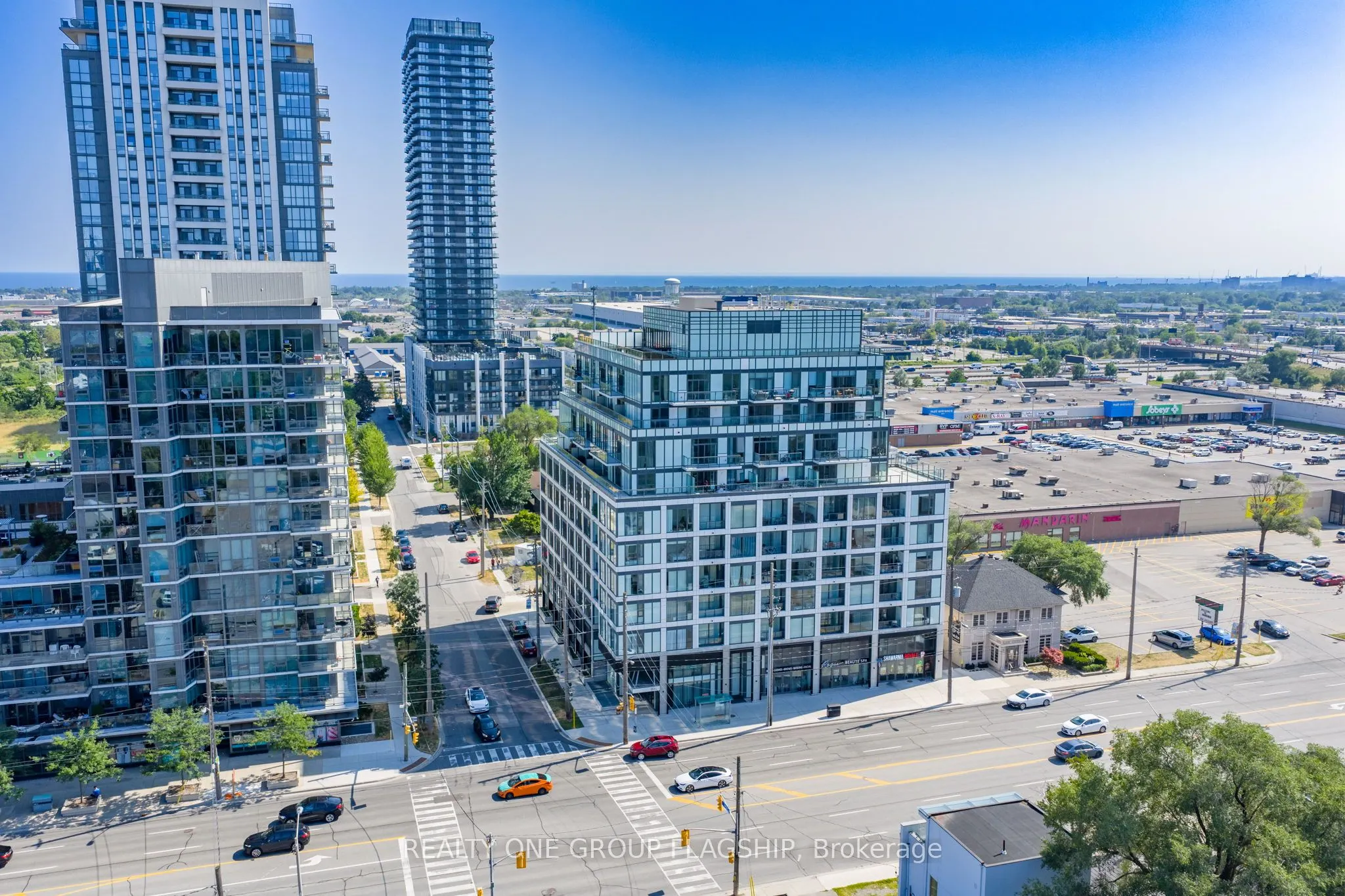 1195 The Queensway Avenue, #414