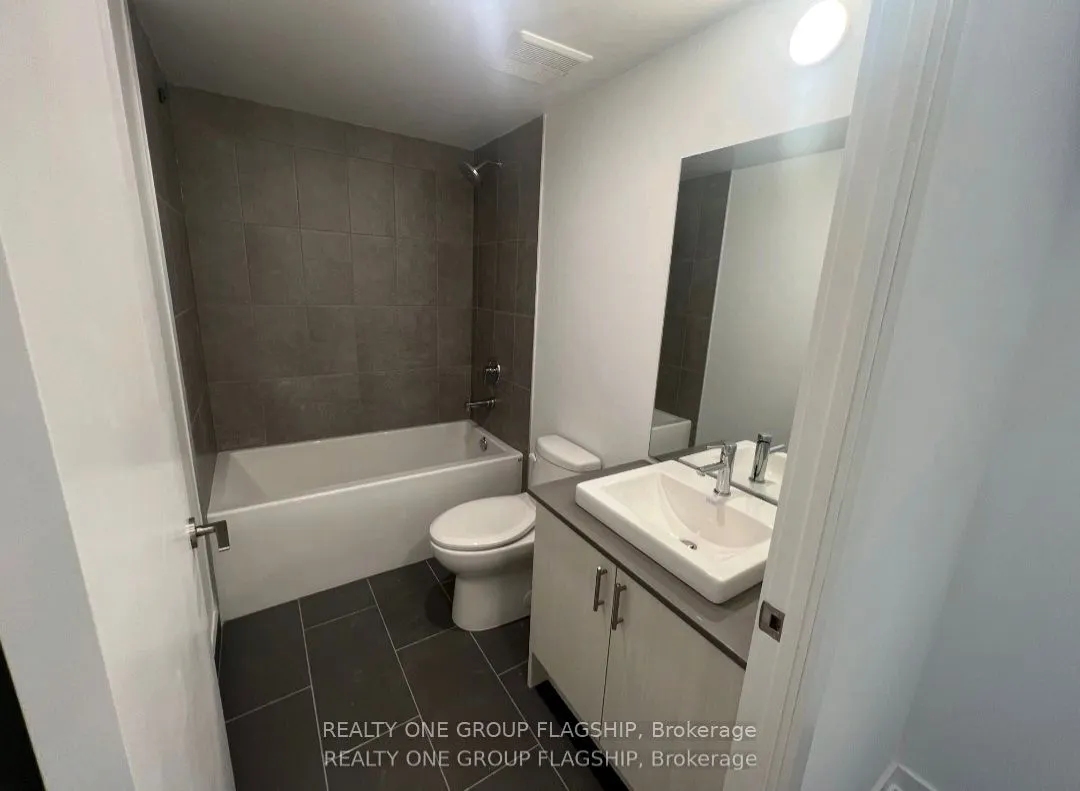 1195 The Queensway Avenue, #414