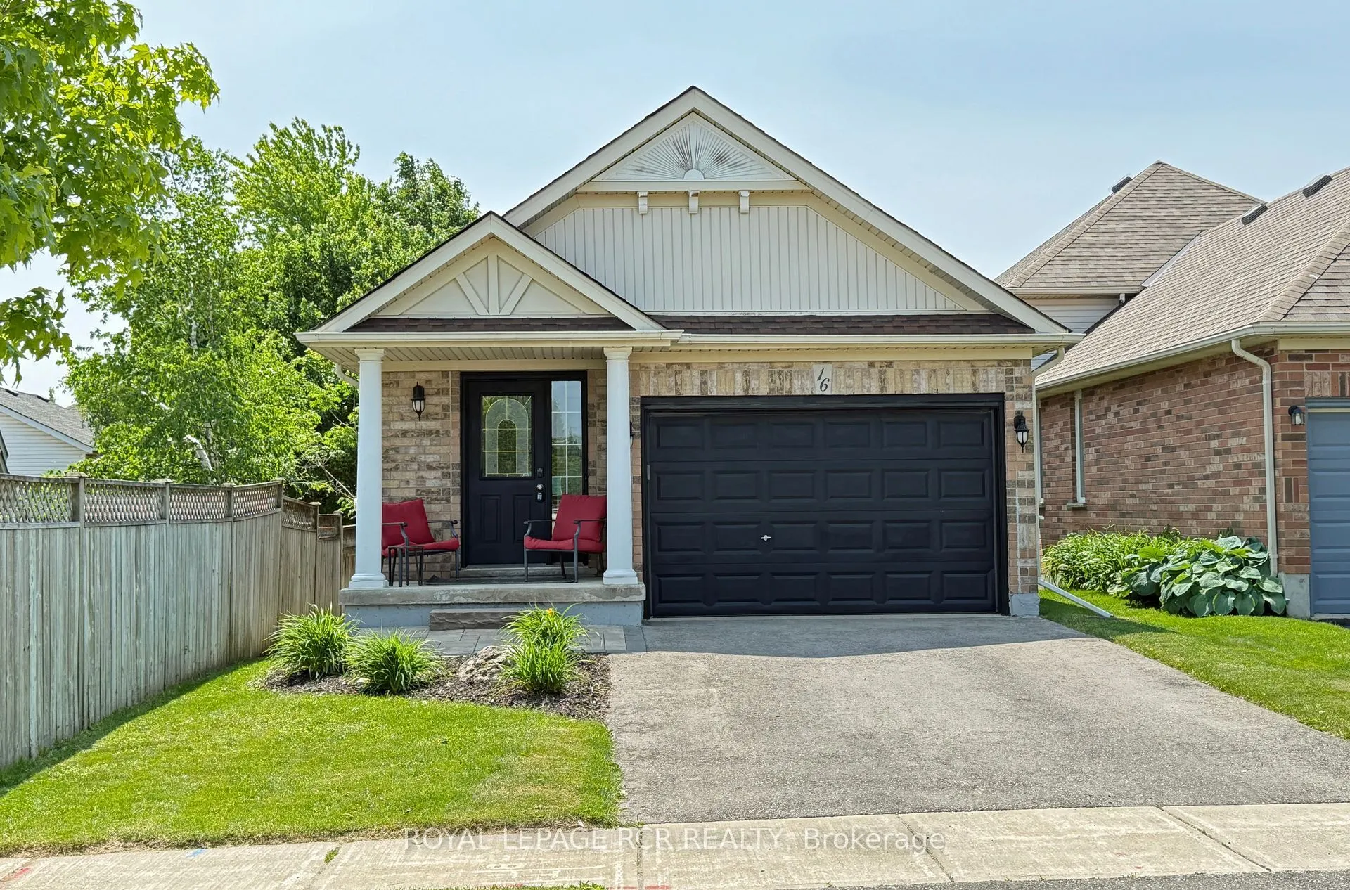 16 Hunter Road