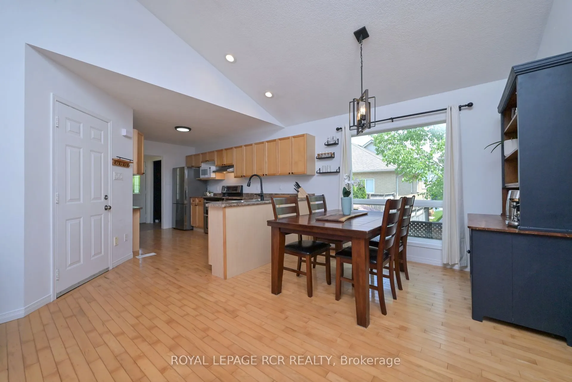 16 Hunter Road