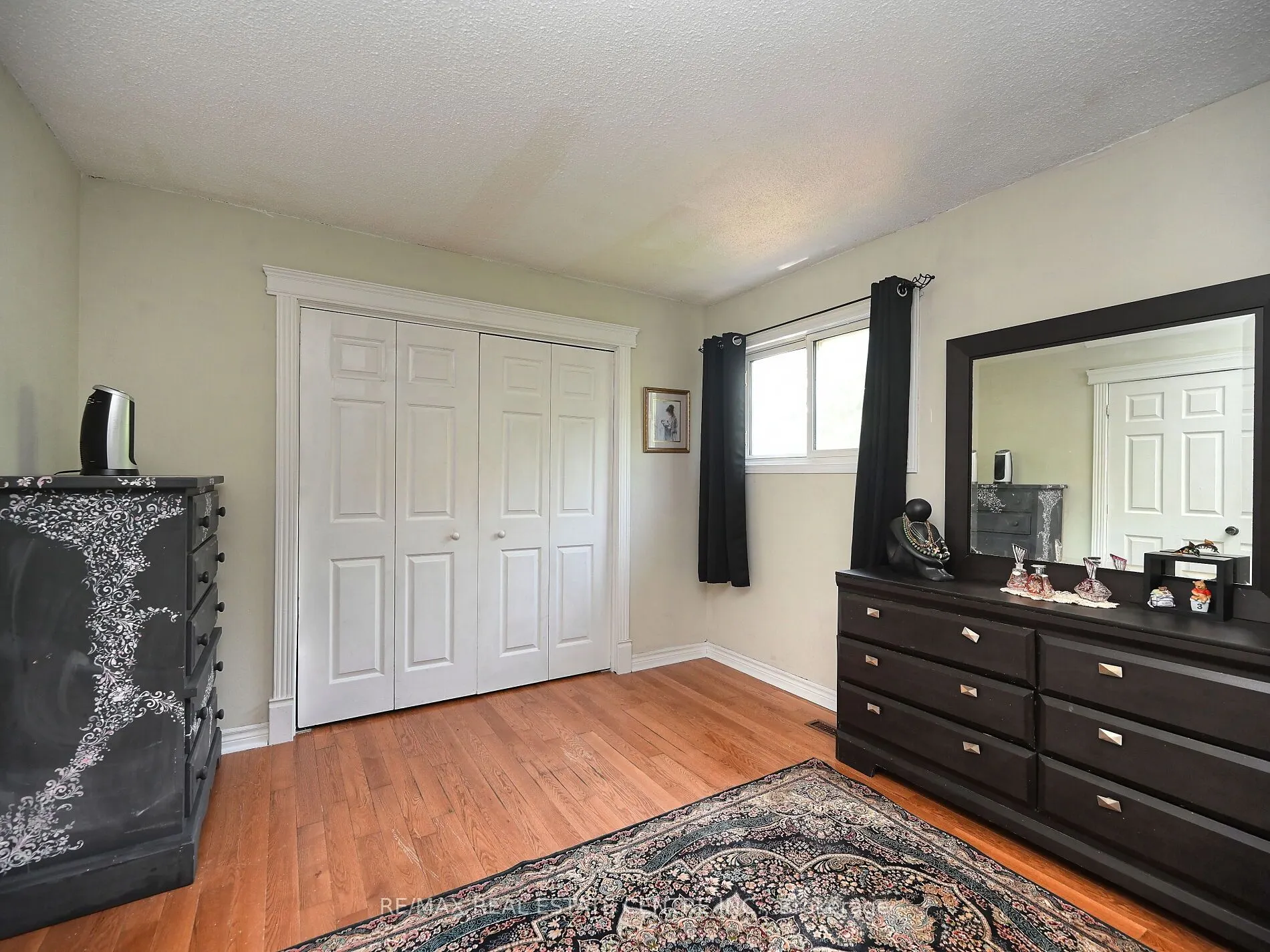 8 Stephensen Court