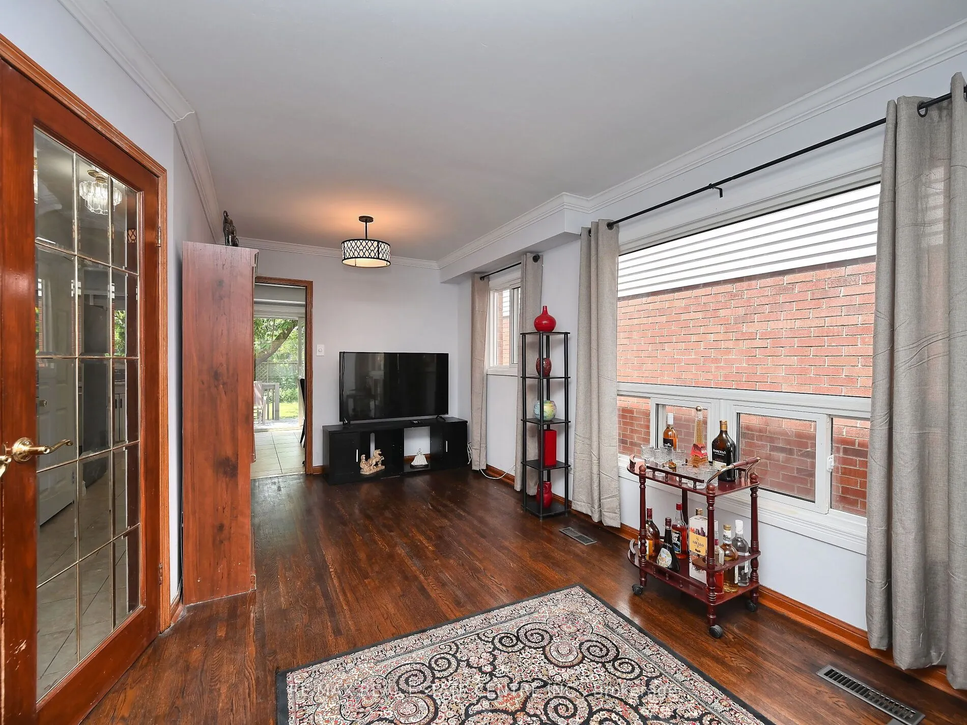 8 Stephensen Court