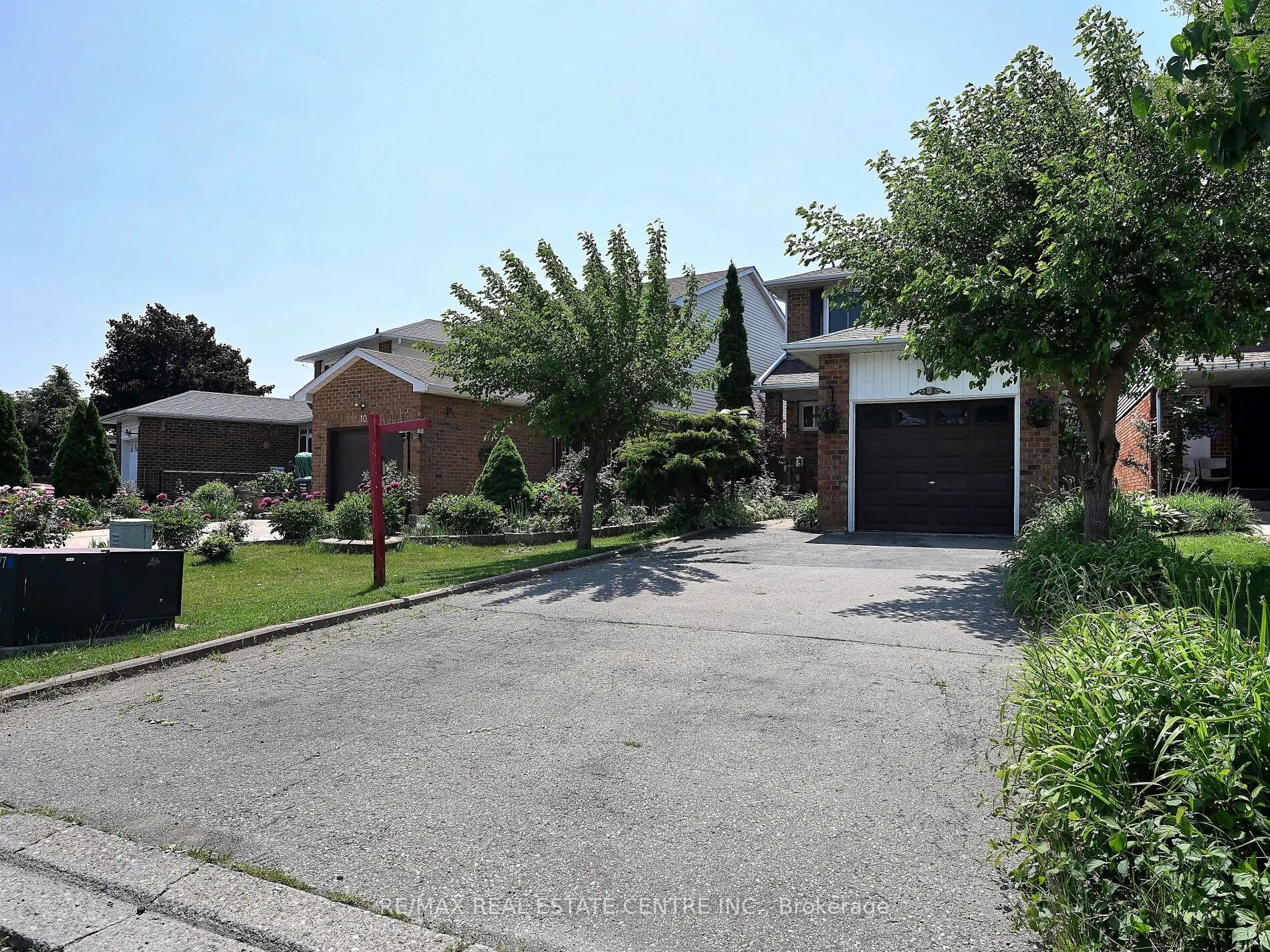 8 Stephensen Court