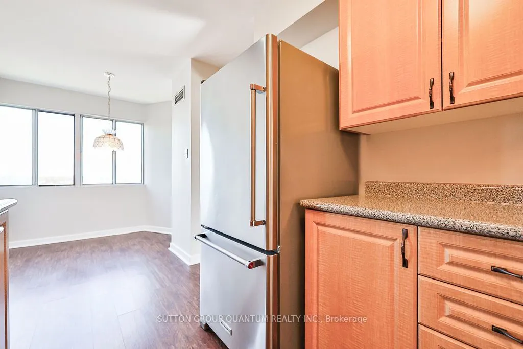 1580 Mississauga Valley Boulevard, #1012