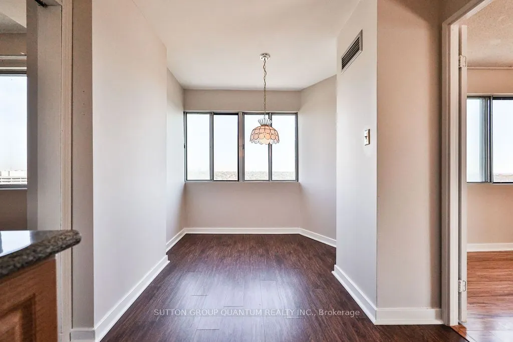 1580 Mississauga Valley Boulevard, #1012
