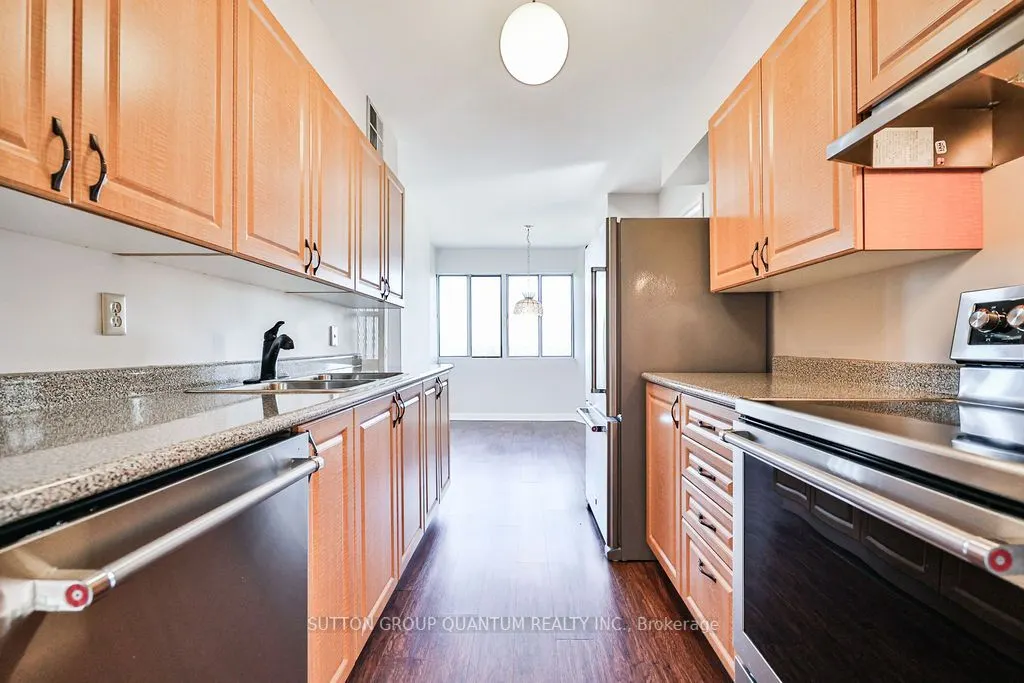 1580 Mississauga Valley Boulevard, #1012