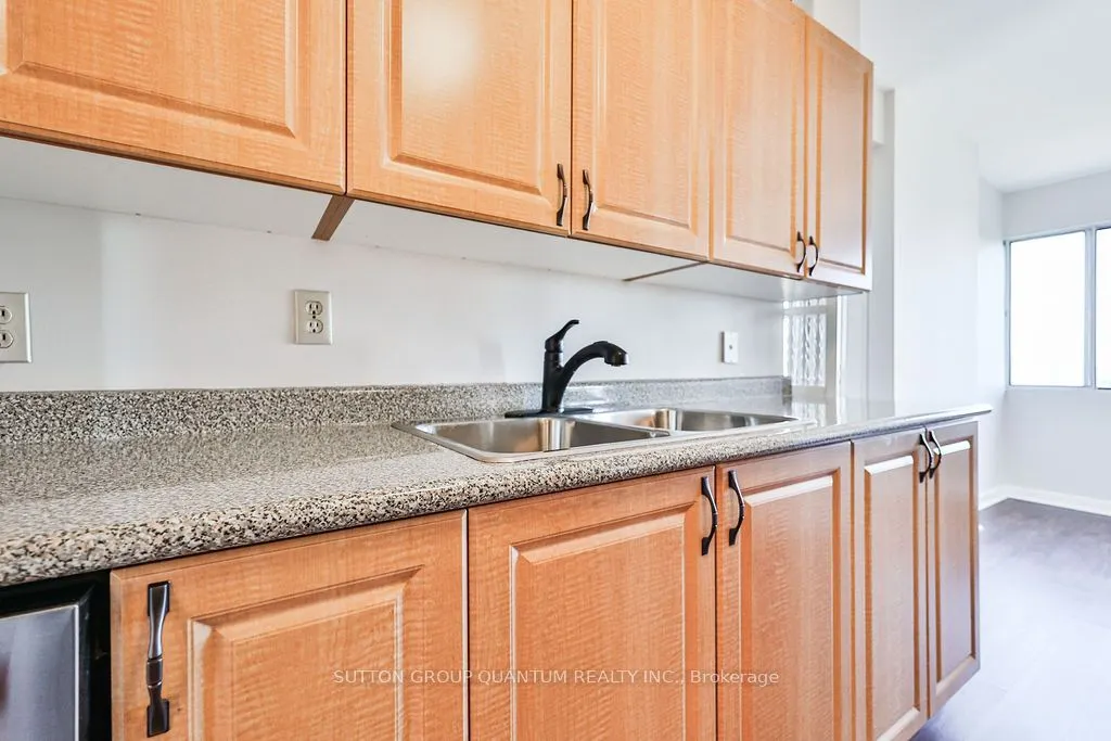 1580 Mississauga Valley Boulevard, #1012