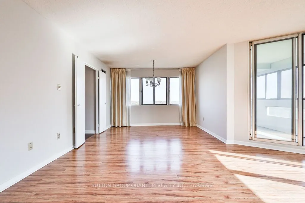 1580 Mississauga Valley Boulevard, #1012