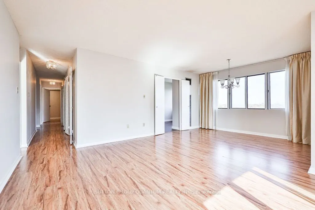 1580 Mississauga Valley Boulevard, #1012