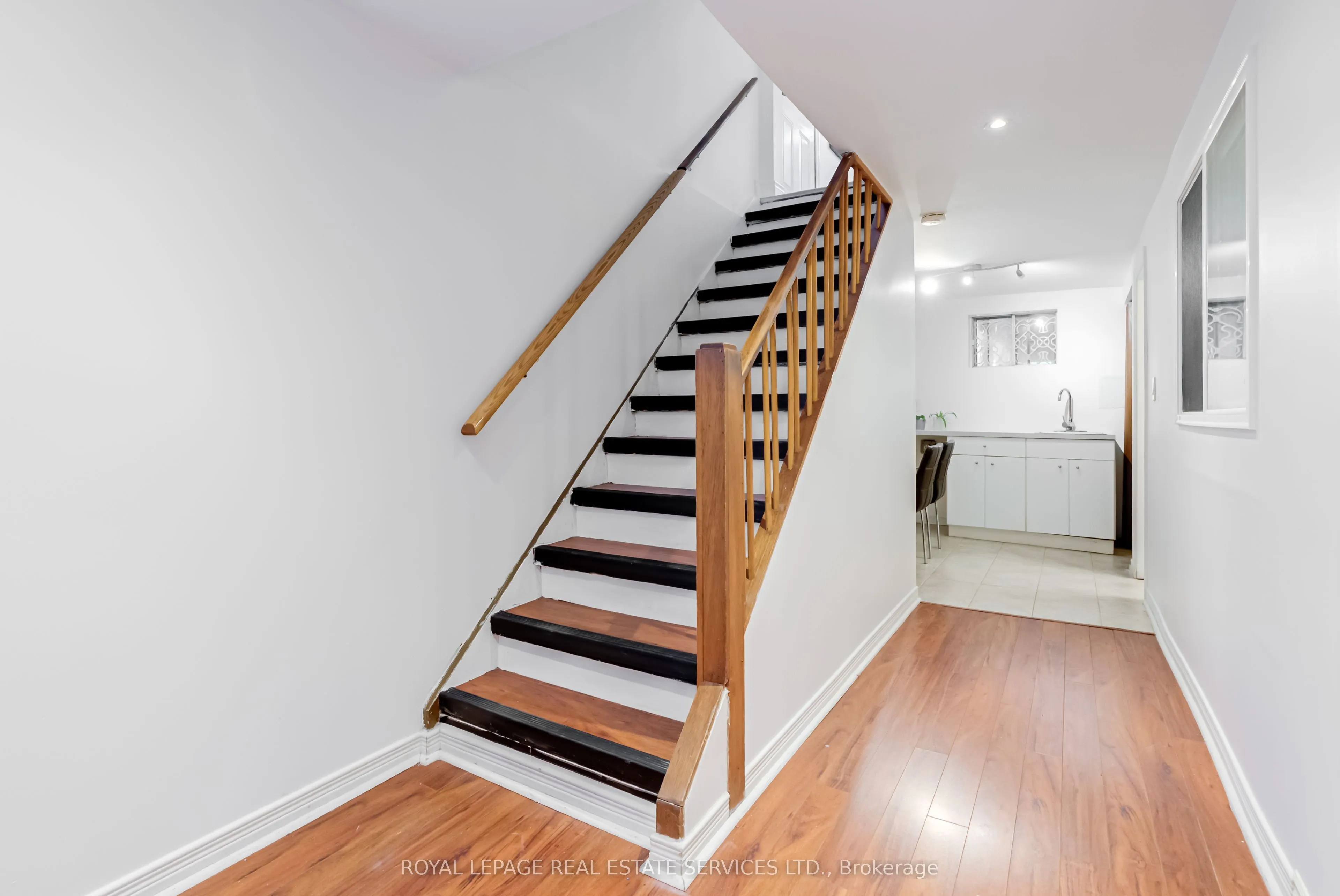34 Skylark Road