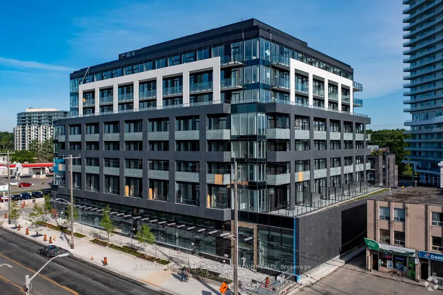 4208 Dundas Street W, #506