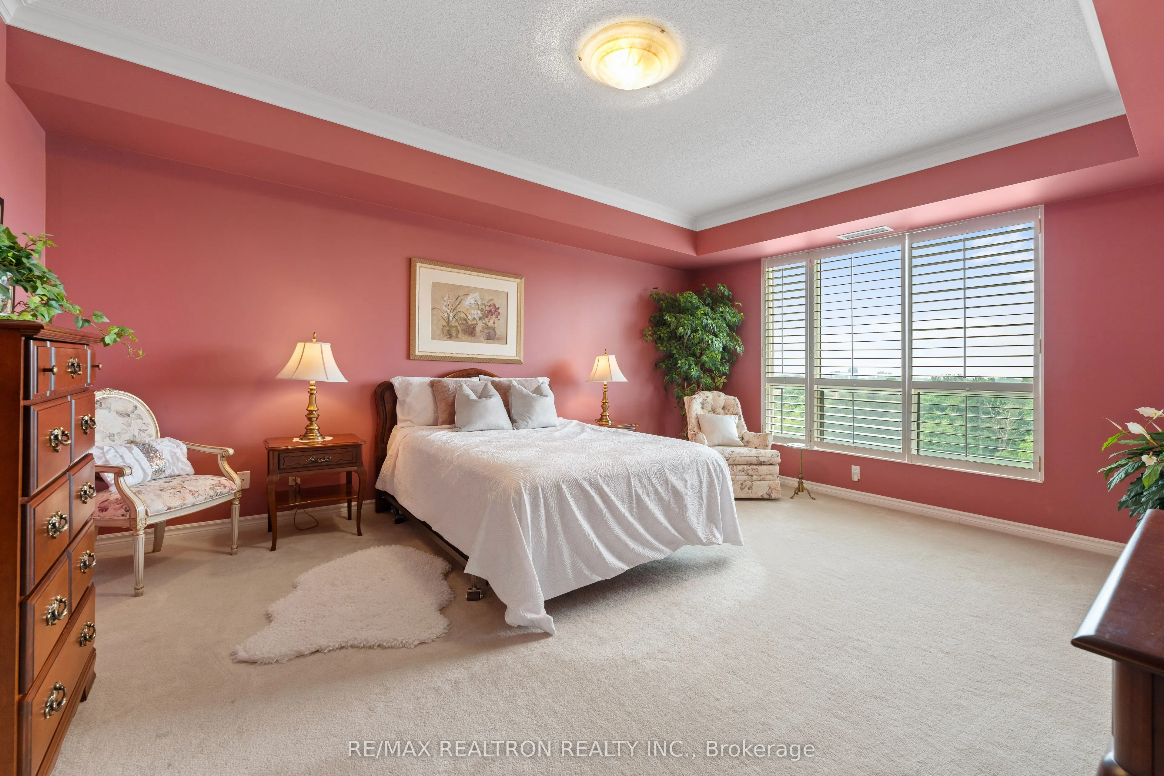 1900 The Collegeway, #1105