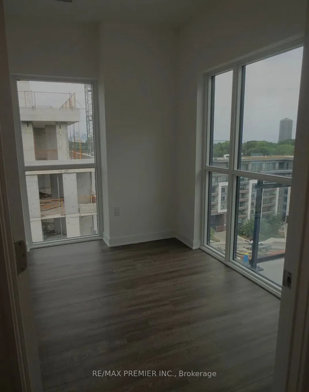 25 Neighbourhood Lane, #1011