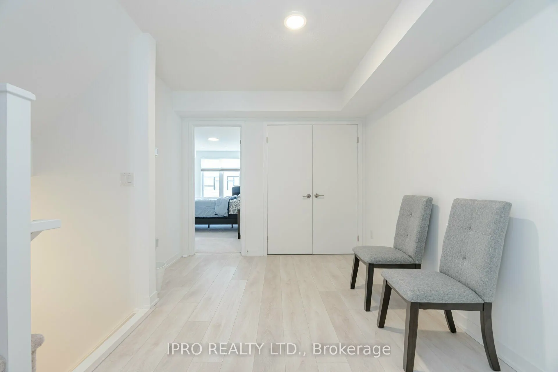 1095 Cooke Boulevard, #31