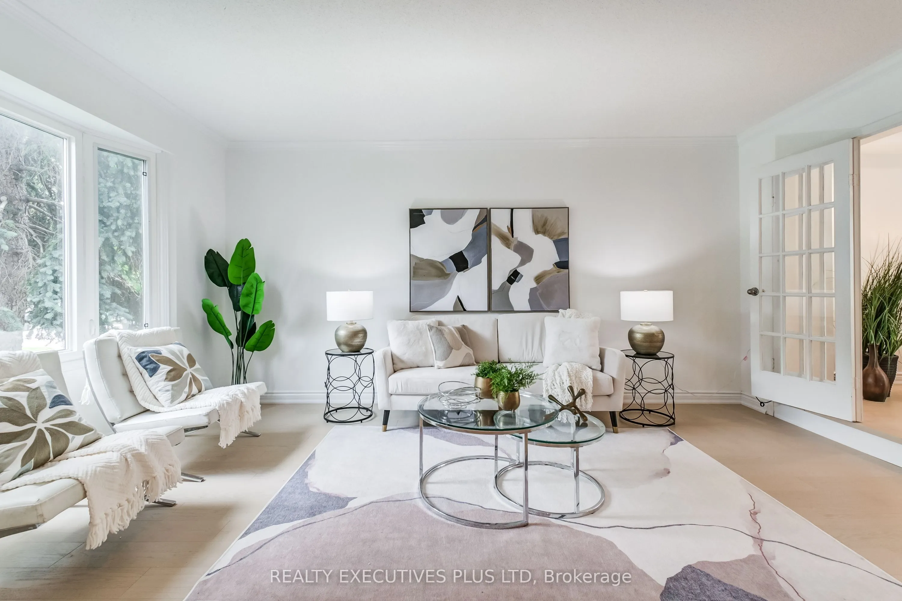 6982 Danton Promenade