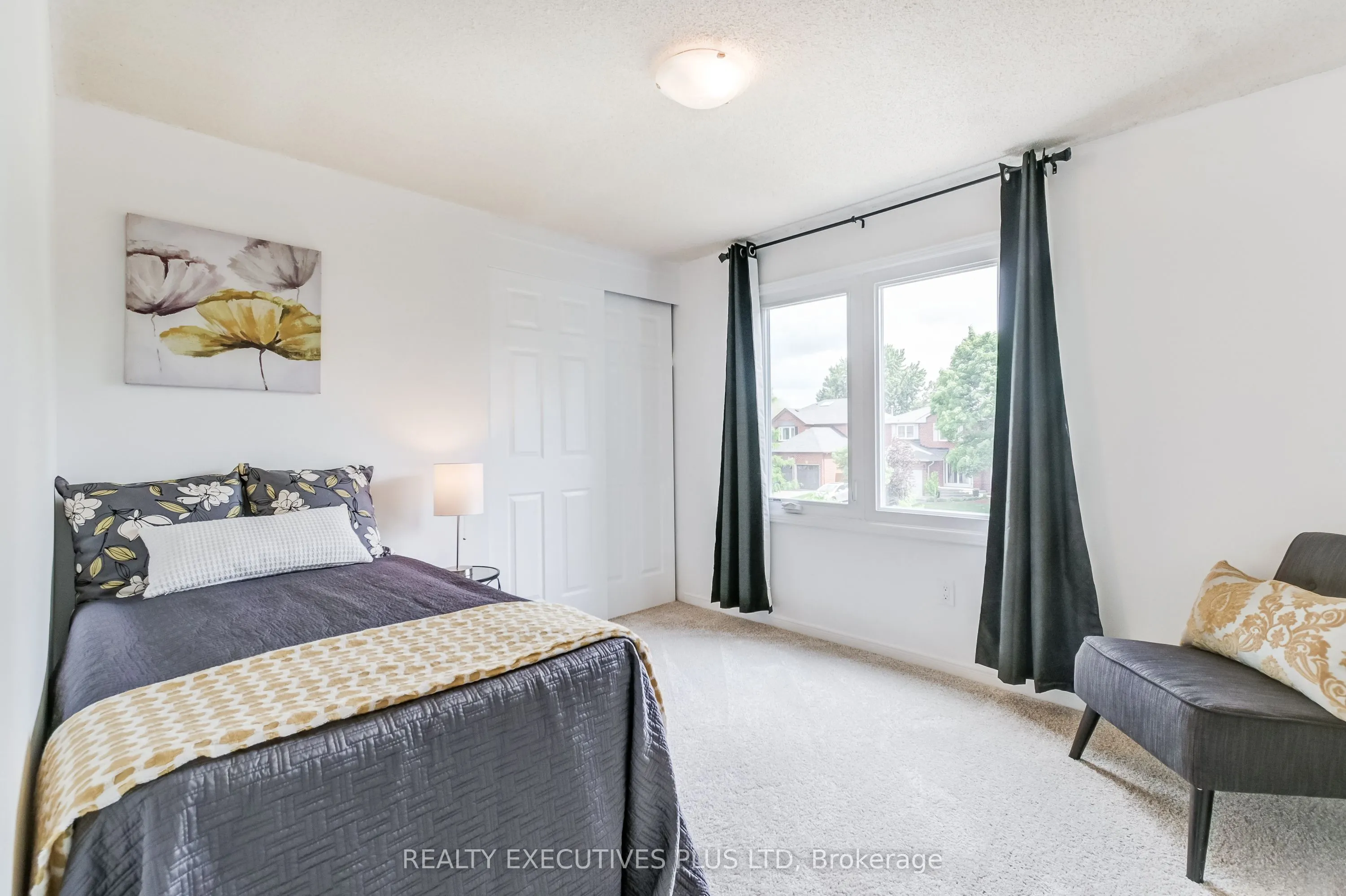 6982 Danton Promenade