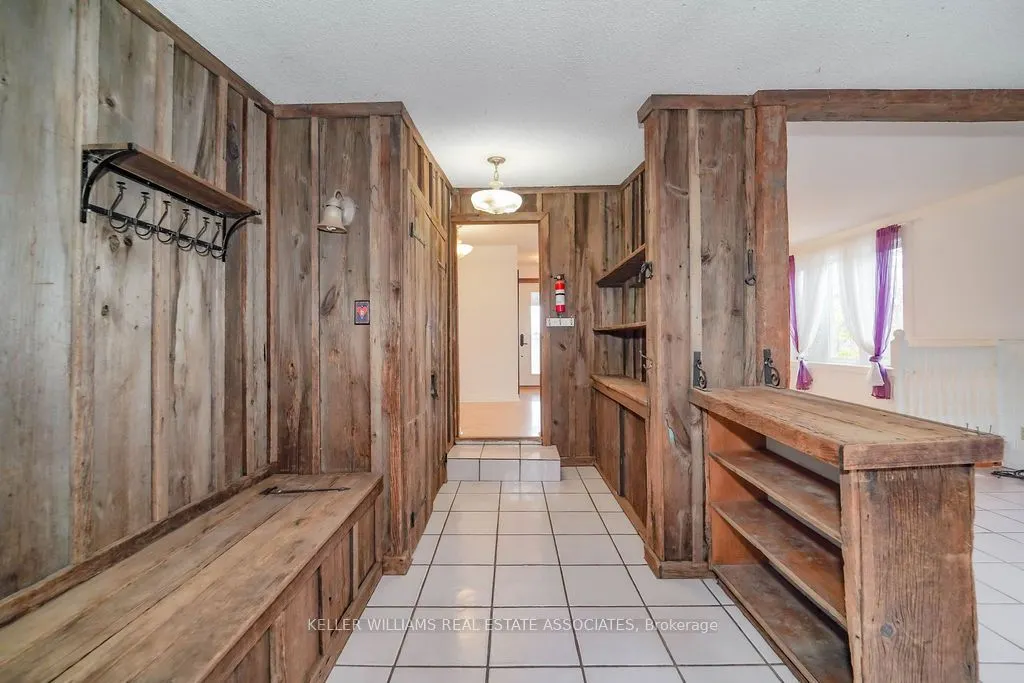 3364 Burnhamthorpe Road W
