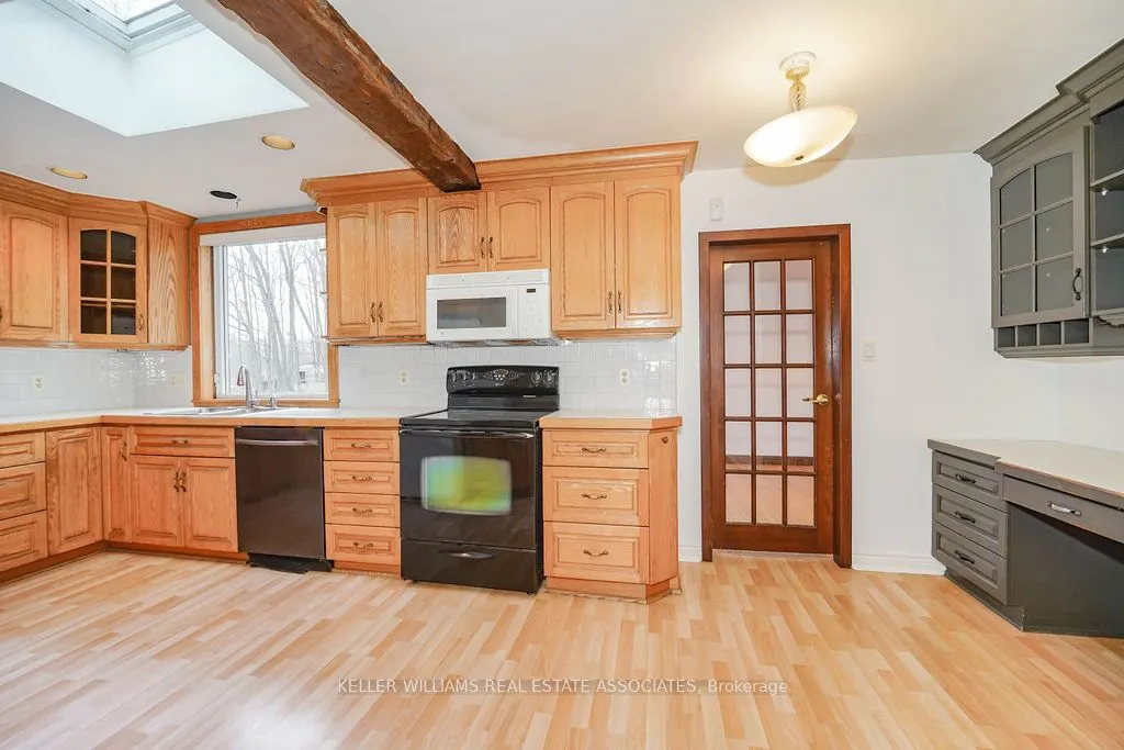 3364 Burnhamthorpe Road W