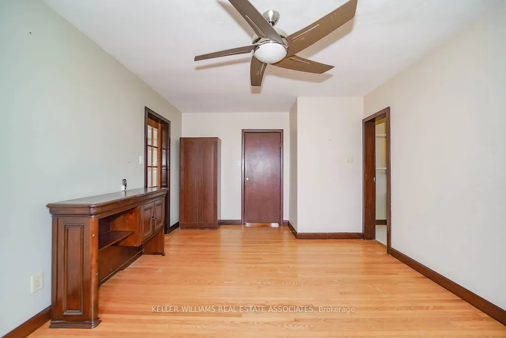 3364 Burnhamthorpe Road W