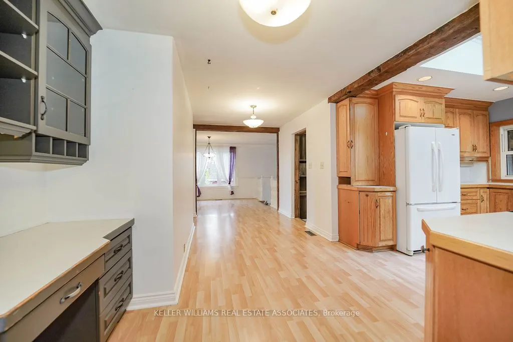 3364 Burnhamthorpe Road W