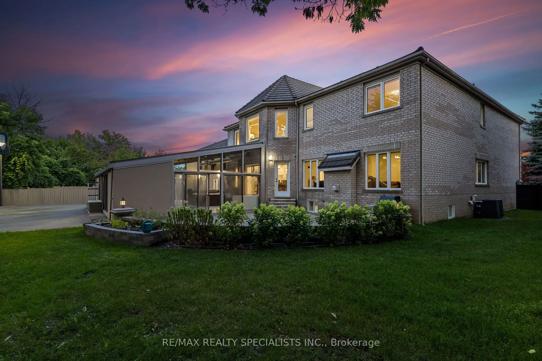 5397 ROANOKE Court