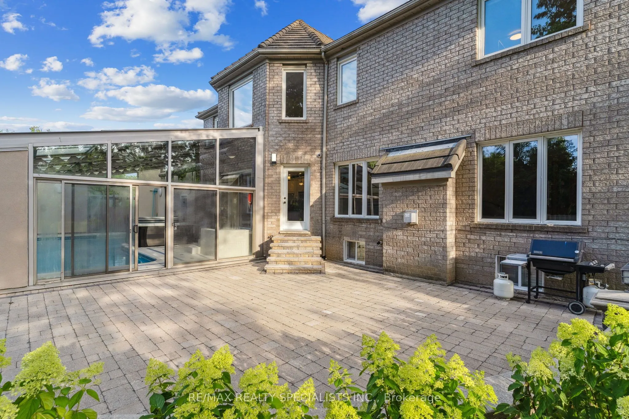 5397 ROANOKE Court