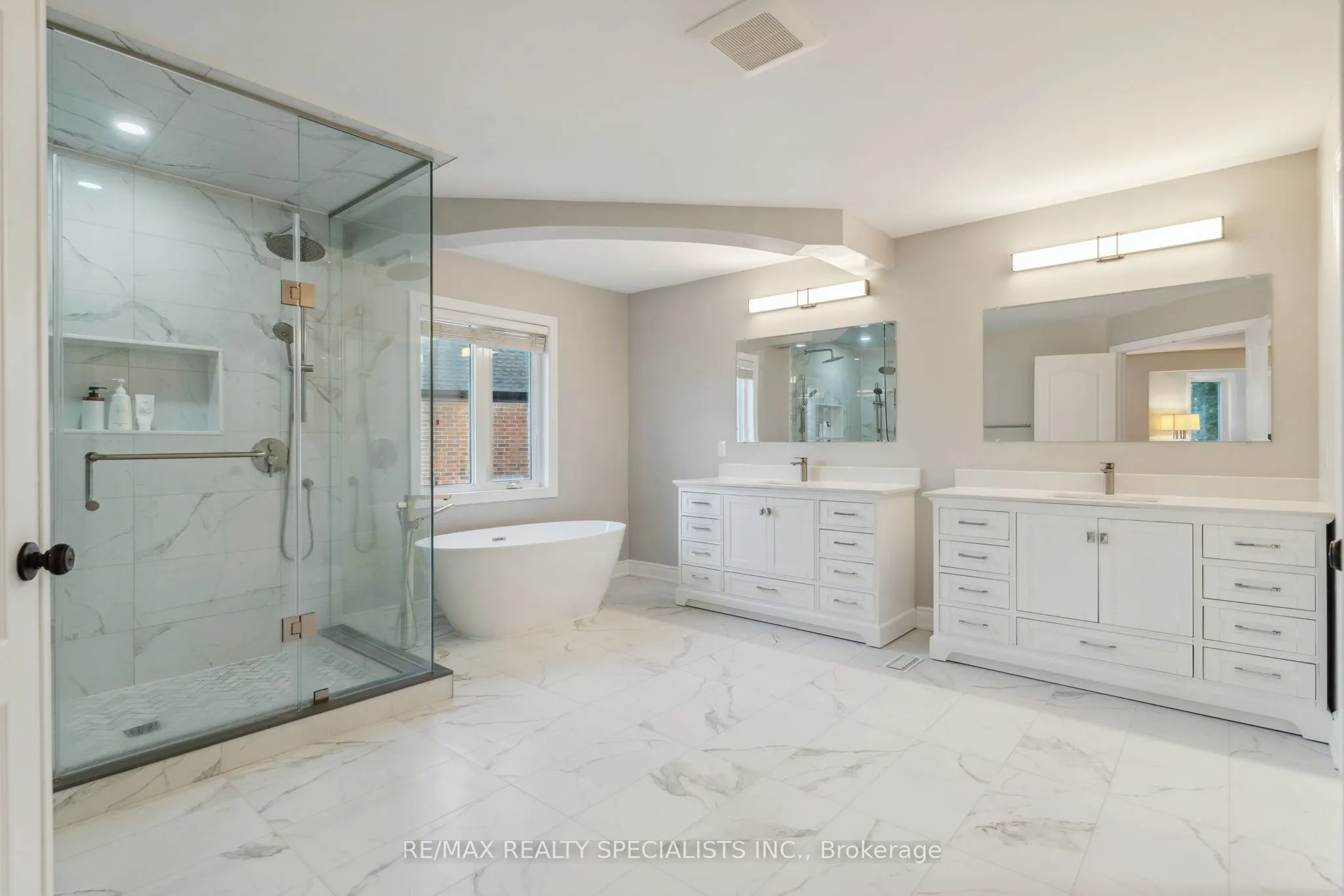 5397 ROANOKE Court