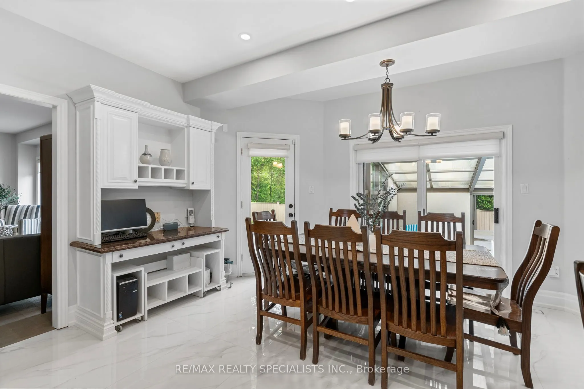 5397 ROANOKE Court