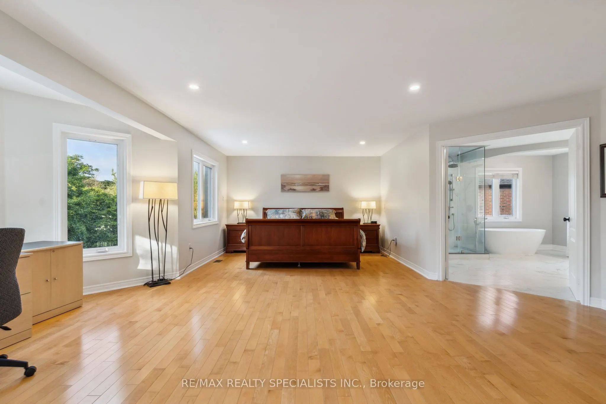 5397 ROANOKE Court