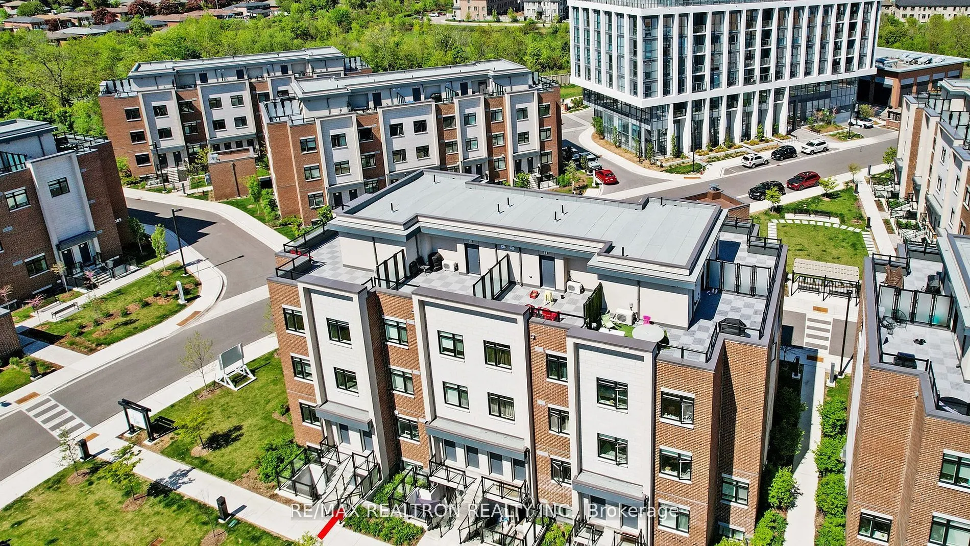 1070 Douglas Mccurdy Common, #217