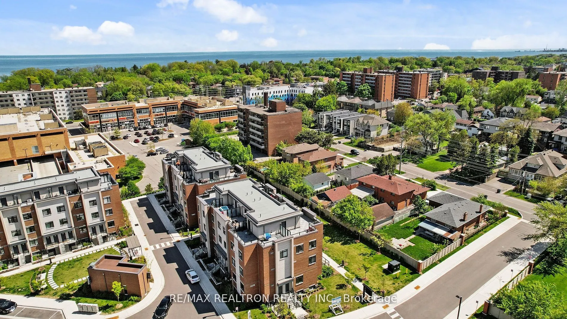1070 Douglas Mccurdy Common, #217