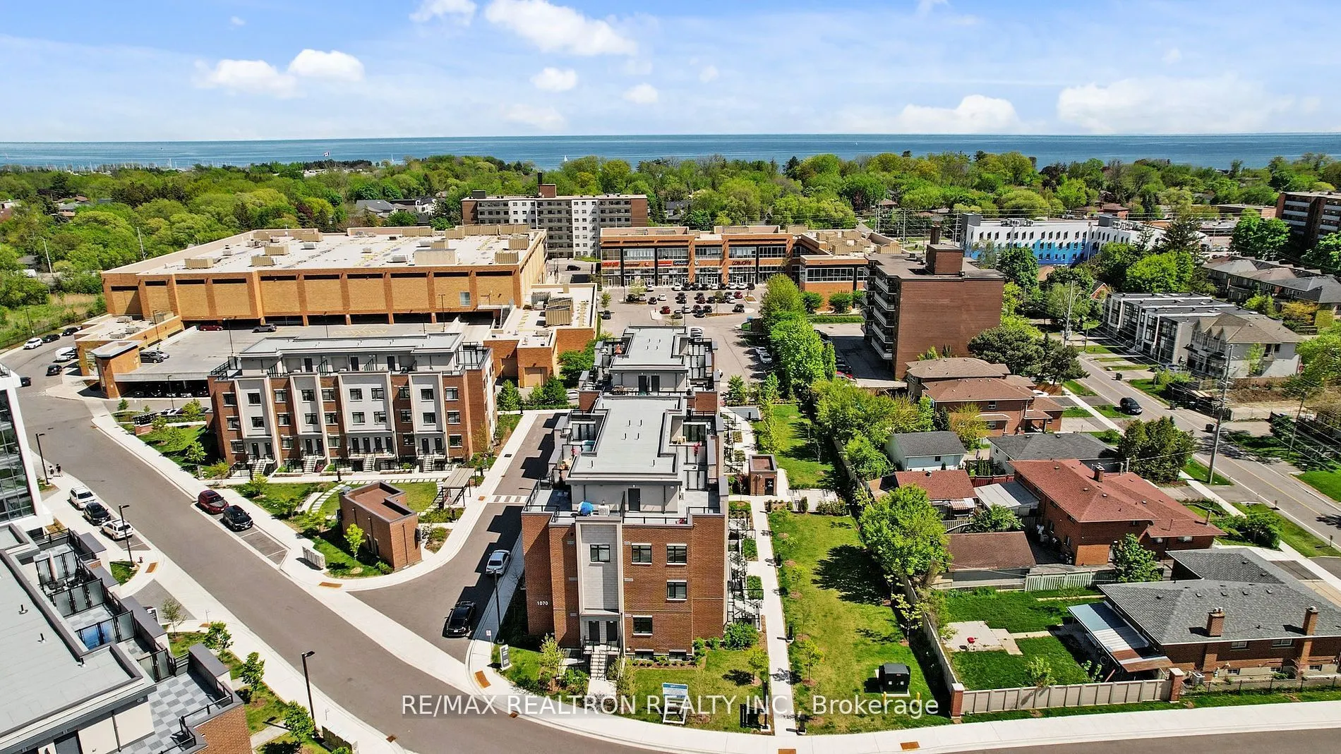 1070 Douglas Mccurdy Common, #217