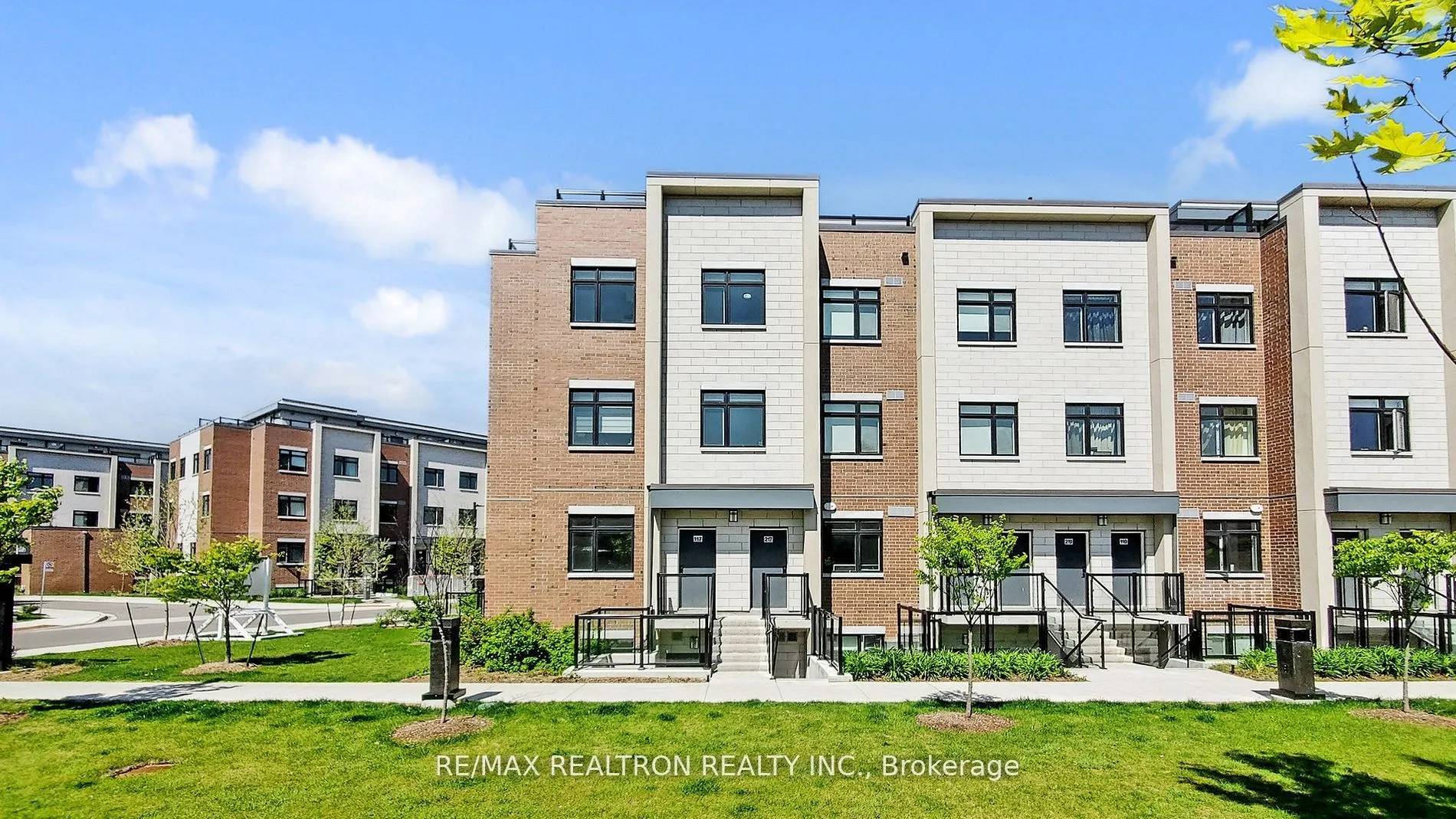 1070 Douglas Mccurdy Common, #217
