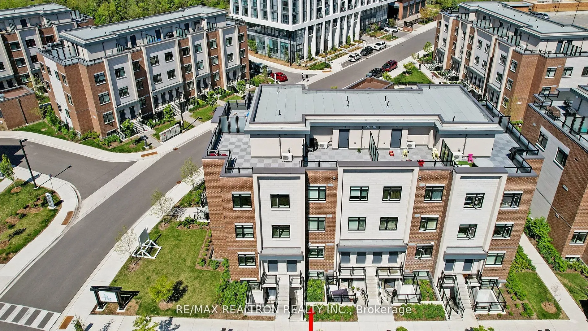 1070 Douglas Mccurdy Common, #217