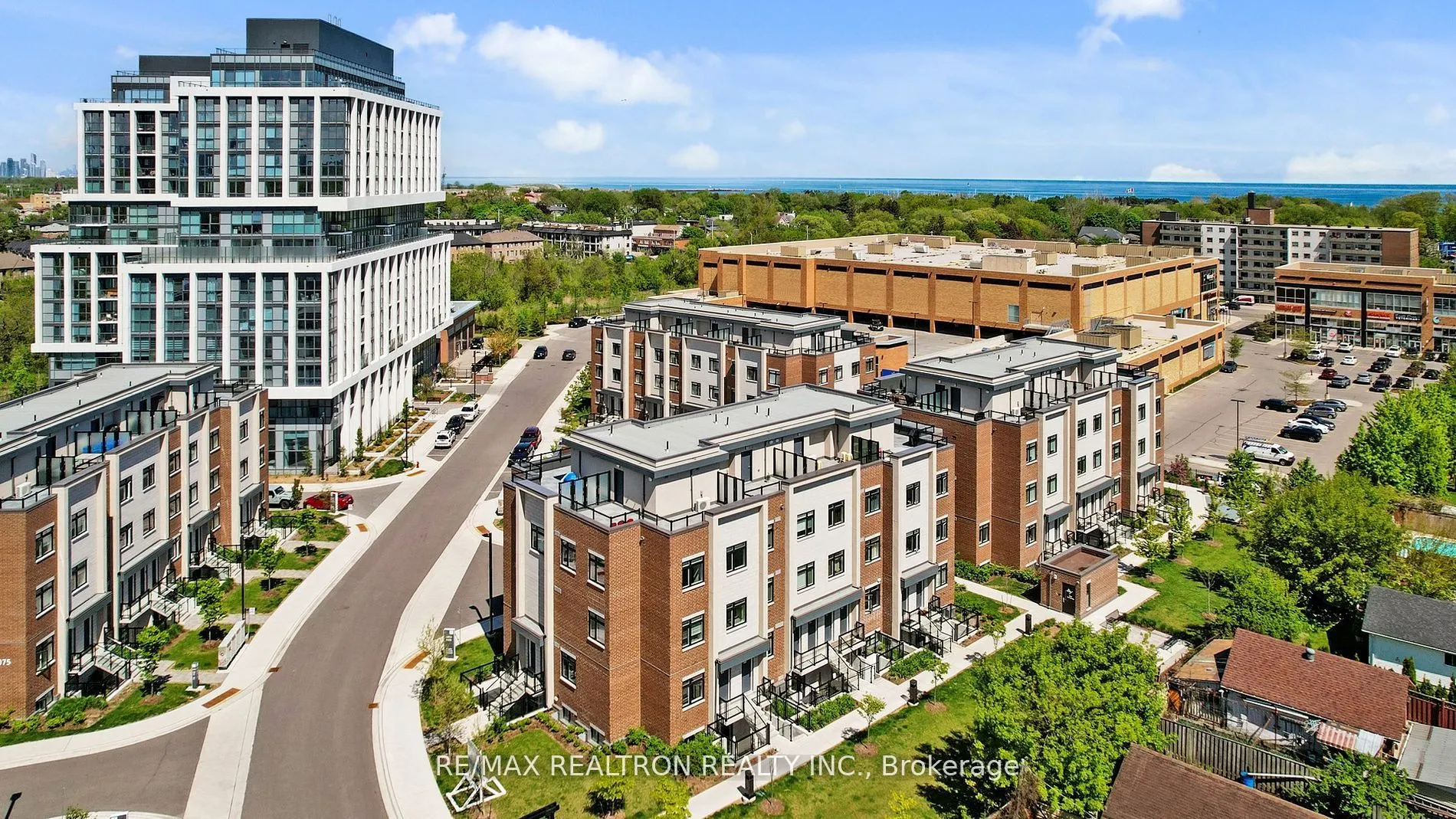 1070 Douglas Mccurdy Common, #217